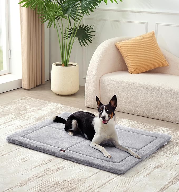 Made4Pets Dog Crate Pad Bed for Large Dogs, Washable & Reversible, Anti-Slip Kennel Mat for Cozy Sleeping, Soft Fluffy Dog Bed for Indoor & Outdoor Use, 41"x29", Gray
