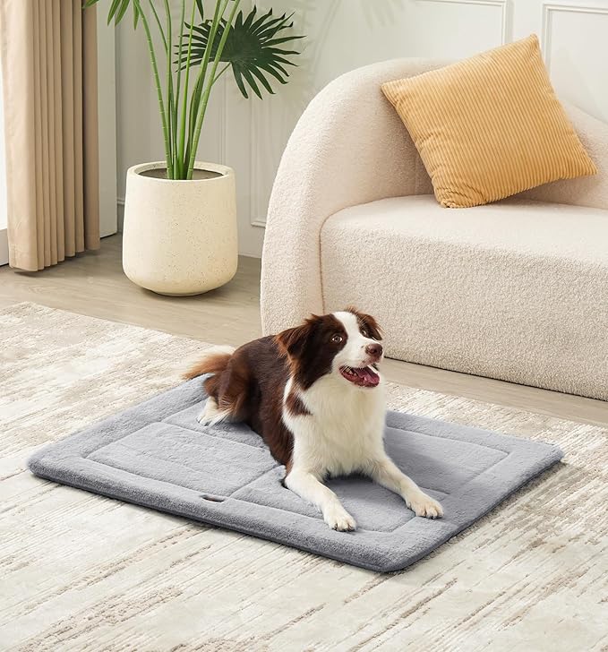 Made4Pets Dog Crate Pad Bed for Large Dogs, Washable & Reversible, Anti-Slip Kennel Mat for Cozy Sleeping, Soft Fluffy Dog Bed for Indoor & Outdoor Use, 36"x27", Gray