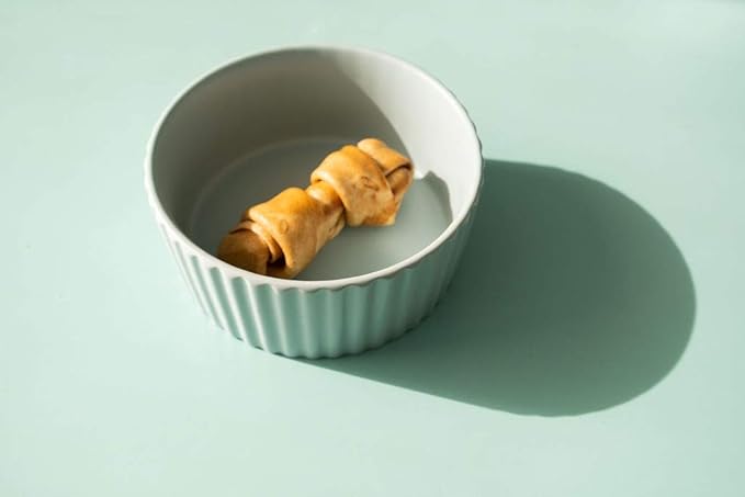 Waggo Ripple Ceramic Dog Bowl for Medium and Large Breeds - Modern with Matte Finish, Heavyweight Durable Pet Food and Water Dish Crock, Dishwasher Safe (Medium, Cloud)