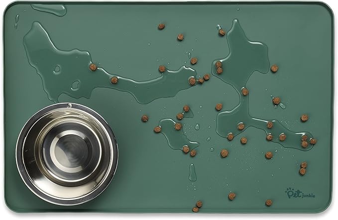 Silicone Dog Mat for Water Bowl and Food Dish, Pet Mat for Floors, Waterproof Dog Food Tray (Green)