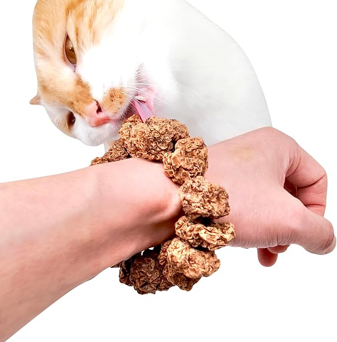 Natural Silvervine Gall Fruit Cat-Attracting Bracelet,Interactive Cat Toy for Indoor Cats,Cat Chew Toy with Gallfruit | Catnip & Silvervine Alternative, Stress Relief & Gift