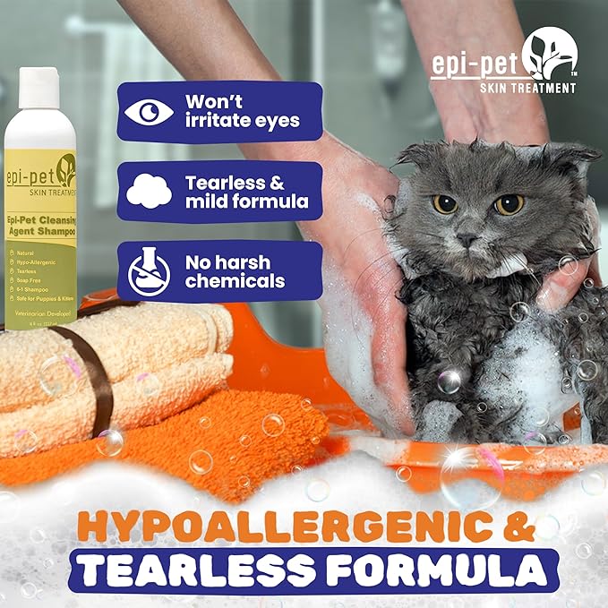 Cleansing Agent Pet Shampoo, 8 oz, White and Green (80518)