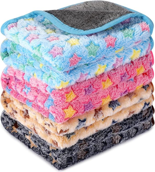 4 Pcs Waterproof Guinea Pig Blankets Washable Small Animal Fleece Bedding Absorbent Guinea Pig Cage Liners Reusable Pet Pee Pad Sleep Mat Pad Cover for Hamster Ferret (Star Pattern,12 x 12 Inch)