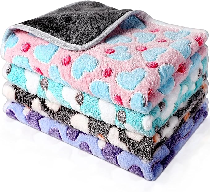 Reginary 4 Pcs Waterproof Guinea Pig Blankets Washable Small Animal Fleece Bedding Absorbent Guinea Pig Cage Liners Reusable Pet Pee Pad Sleep Mat for Hamster Ferret(Heart Pattern,35 x 24 Inch)