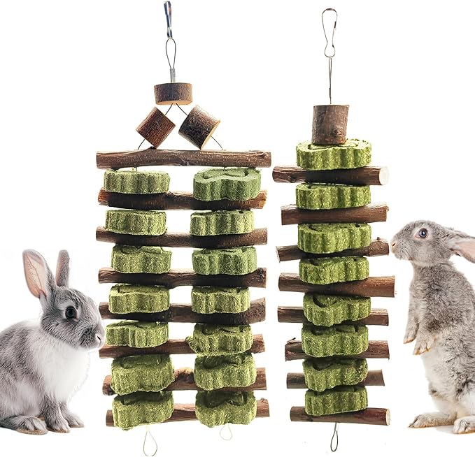 WDEFUN Natural Peach Wood Clover Cake Teeth Grinding Toy String - Rabbit Snack Chewing Toy, Safe and Durable Pet Teeth Grinding Rod, Caring for Dental Health