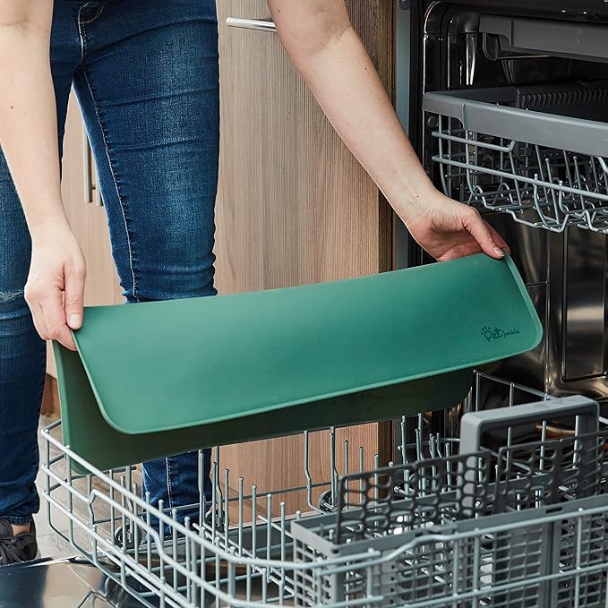 Silicone Dog Mat for Water Bowl and Food Dish, Pet Mat for Floors, Waterproof Dog Food Tray (Green)